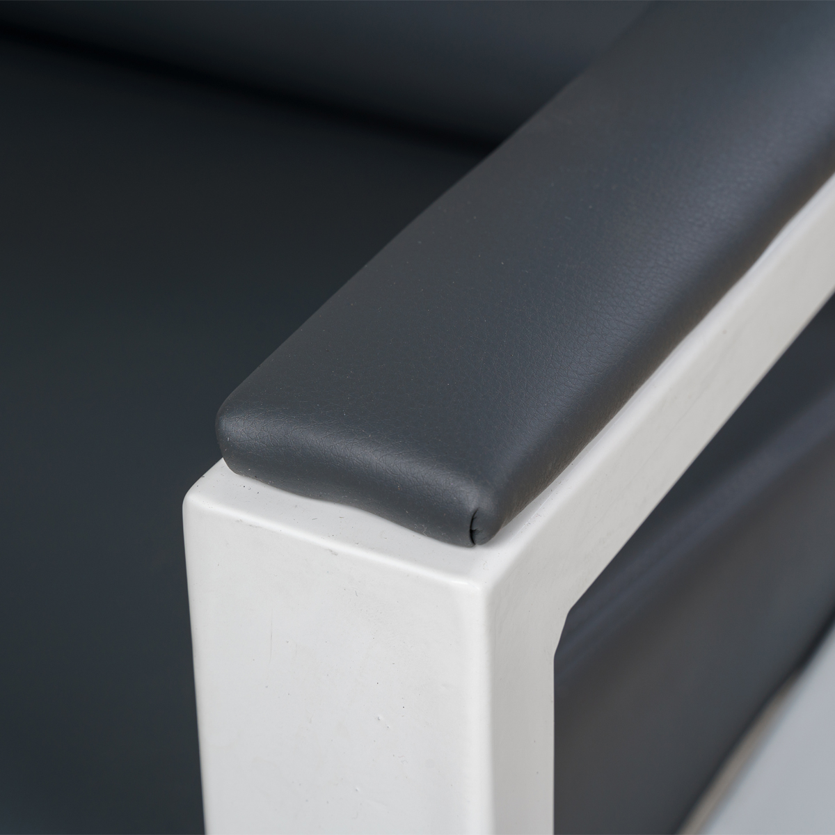 Парикмахерская мойка Дуглас на белом каркасе